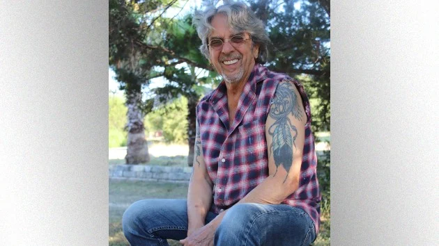 Derek & the Dominos’ Bobby Whitlock dies at 77