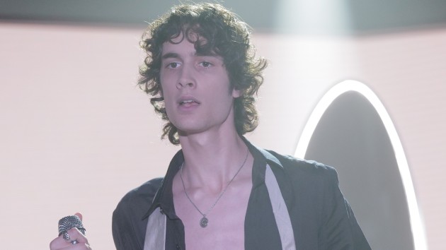 Sombr says don’t call him a pop star ’cause he’s not ‘the next Sab Carp’