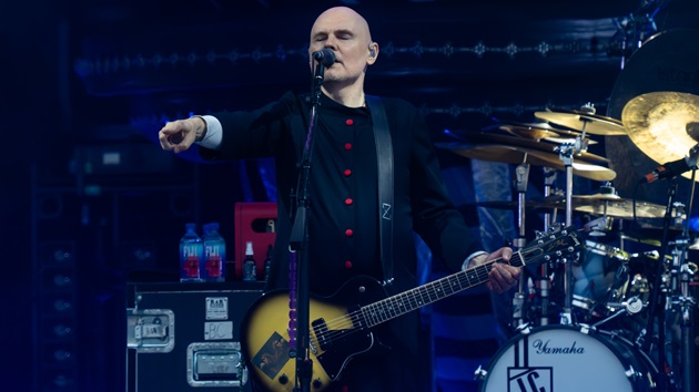 Watch Billy Corgan guess songs on ’Track Star’